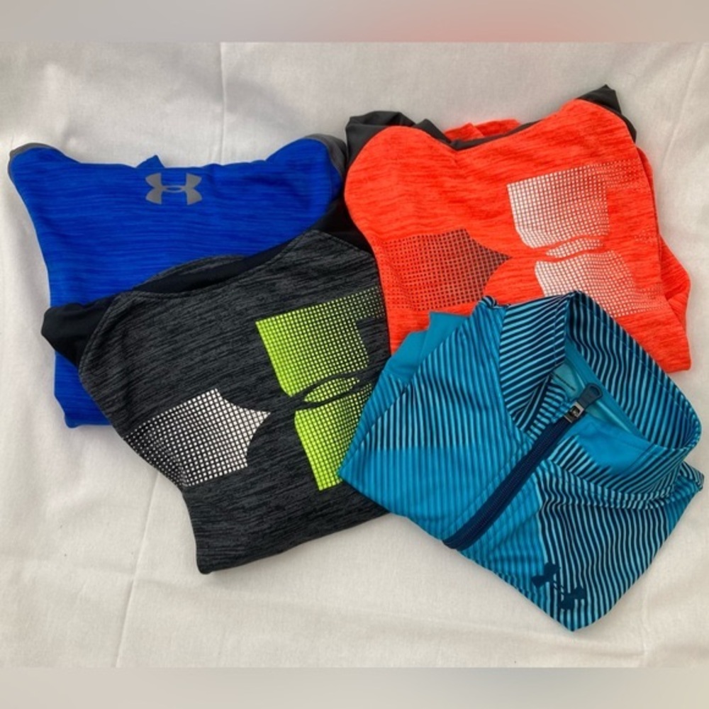 4 kids’ Under Armour longsleeve active tops